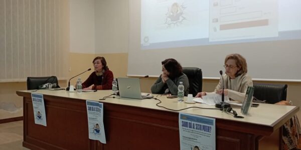 “Siamo già al ‘Sesto potere’? parole ed immagini sui social network come armi di distruzione e distrazione di massa” – (Il Video)